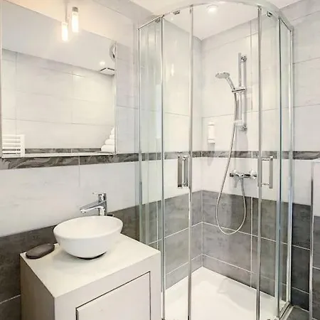 Le Pre I - - 9 Min Palais - Apartment